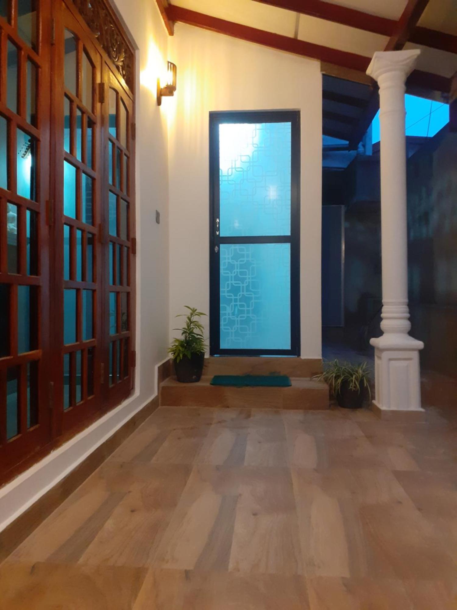 Bisandu Guesthouse Mirissa Phòng bức ảnh