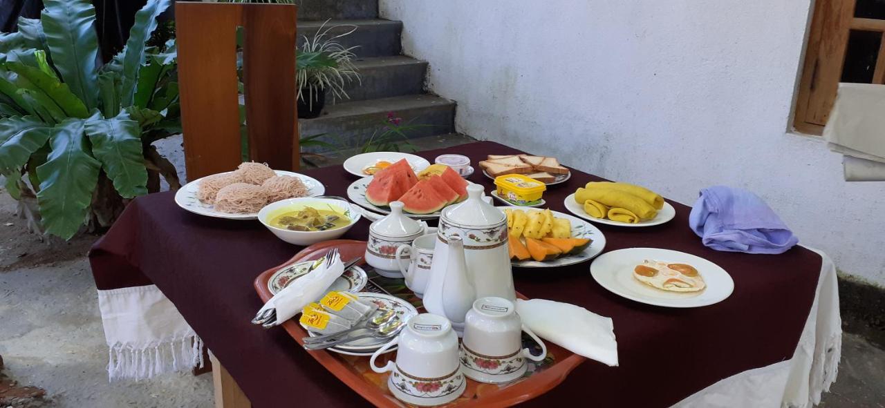 Bisandu Guesthouse Mirissa Ngoại thất bức ảnh
